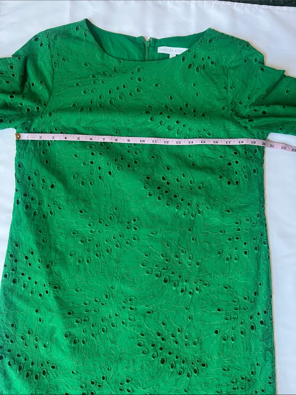 Statement Green Eyelet Shift Dress Sz 10 Cotton Preppy Old Money Vacation Resort - Picture 4 of 10